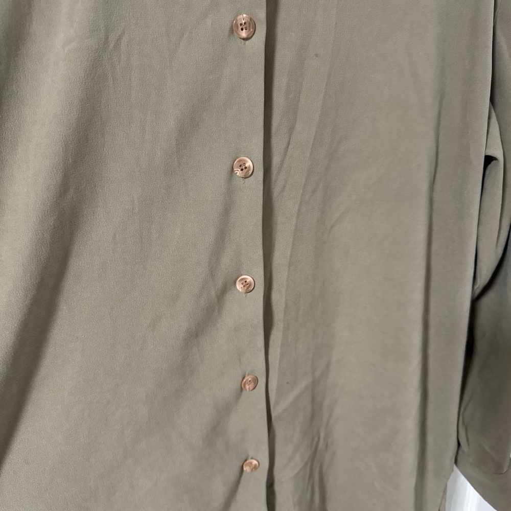 Beige Button-Up Shirt - Picture 4 of 6